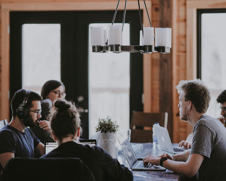 About SWIFT CITY FINANCE